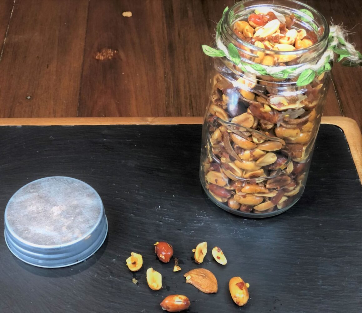 Adobong Mani (Filipino Style Garlic Peanuts)