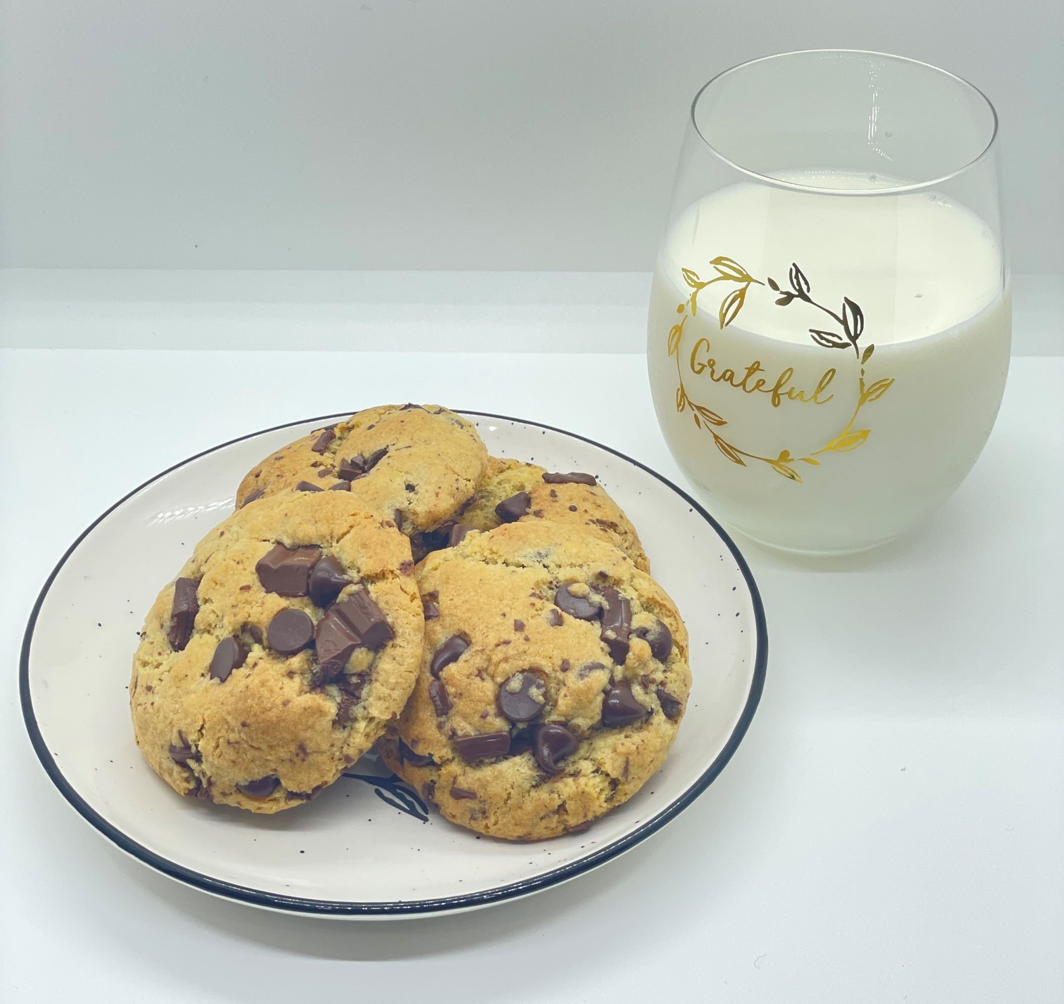Double Chocolate Chip Cookie